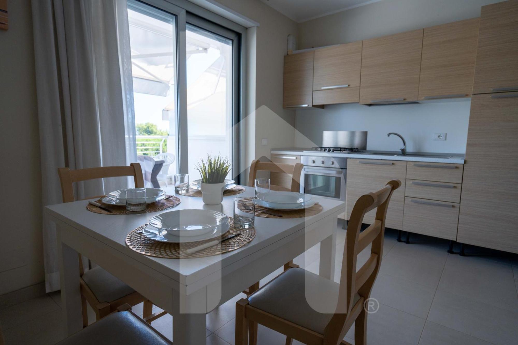 Homiday - Cerrano Park Resort Пинето Екстериор снимка