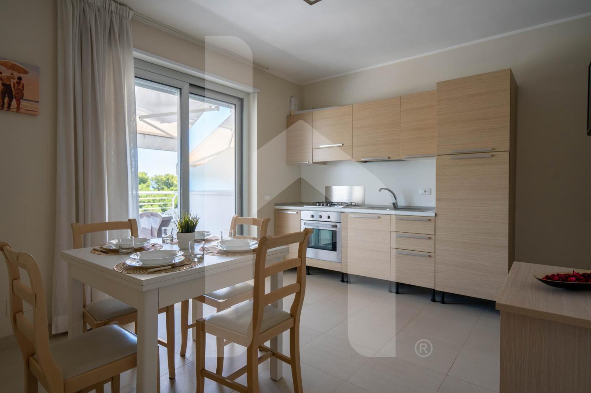 Homiday - Cerrano Park Resort Пинето Екстериор снимка